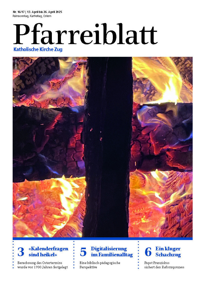 Titelseite des Pfarreiblattes mit Ausgabeangabe, Titelthemen und einem Bild.