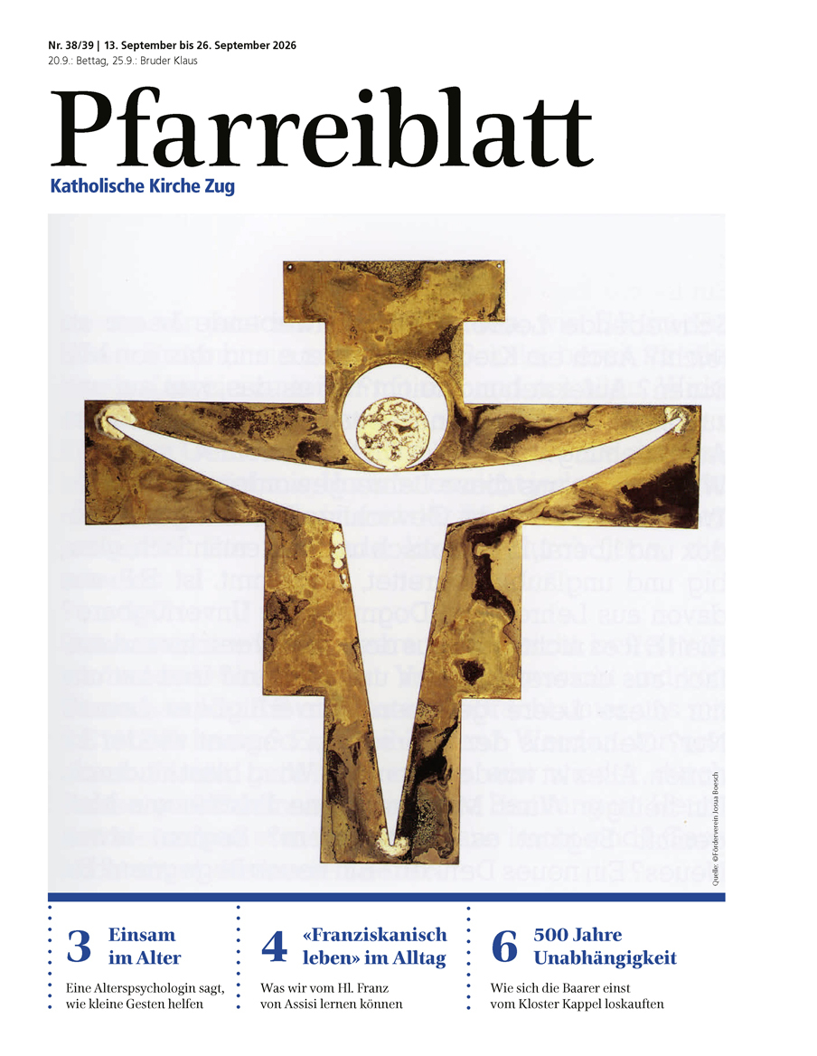 Titelseite des Pfarreiblattes mit Ausgabeangabe, Titelthemen und einem Bild.
