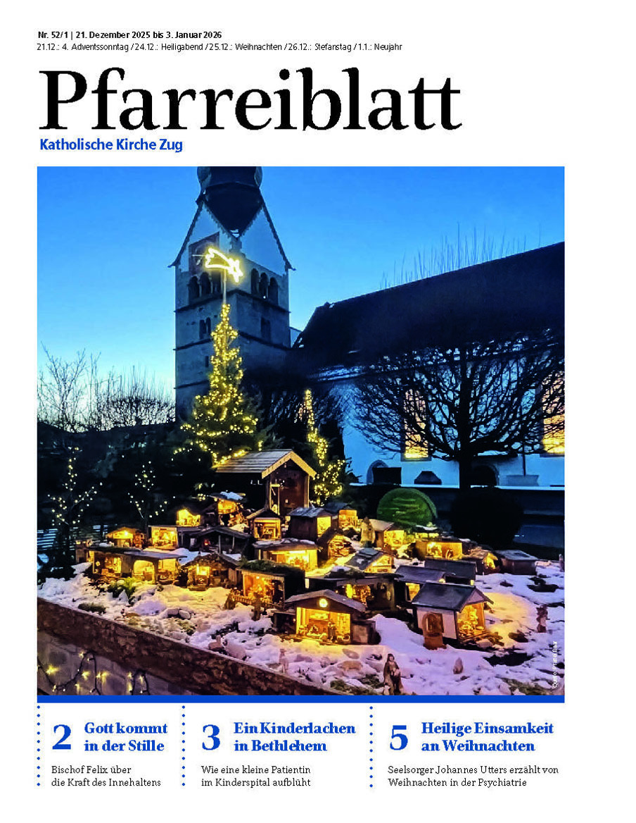 Titelseite des Pfarreiblattes mit Ausgabeangabe, Titelthemen und einem Bild.