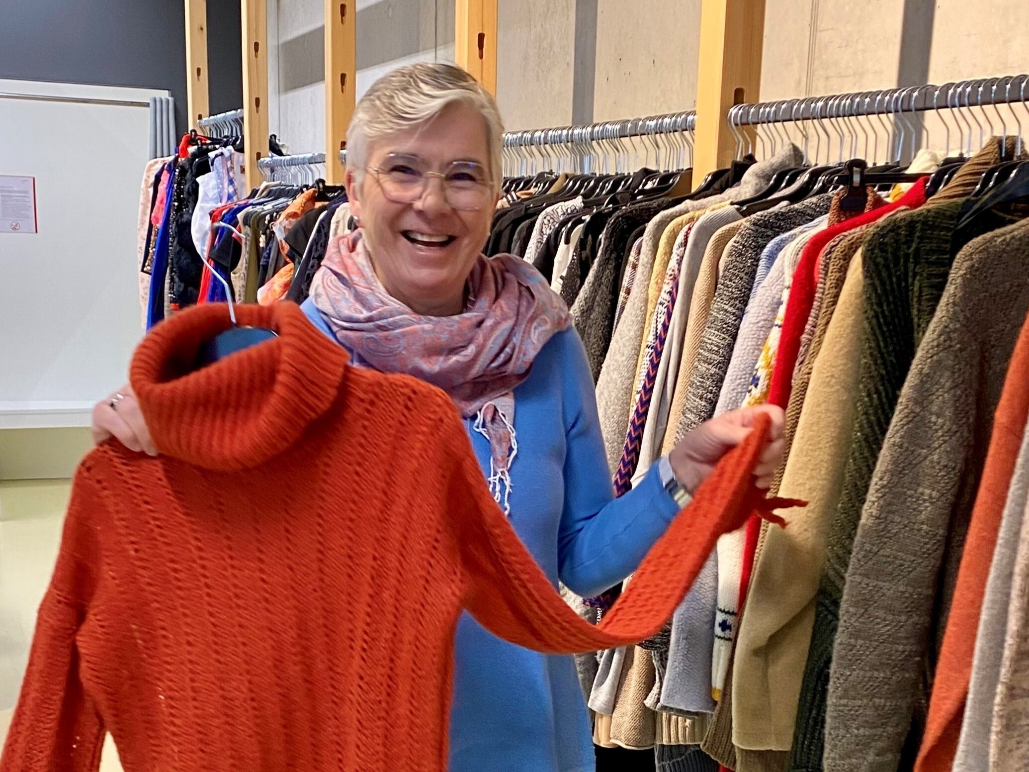 Yolanda Faessler im Secondhand Shop GGZ Work